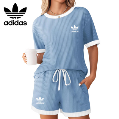 AD – LoungeFlex Two-Piece Set