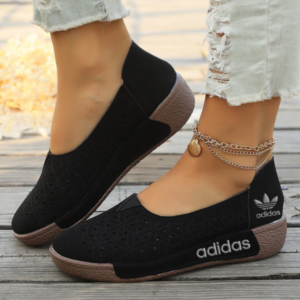 AD – Floral Comfort Slip-Ons