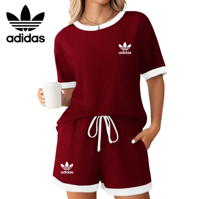 AD – LoungeFlex Two-Piece Set