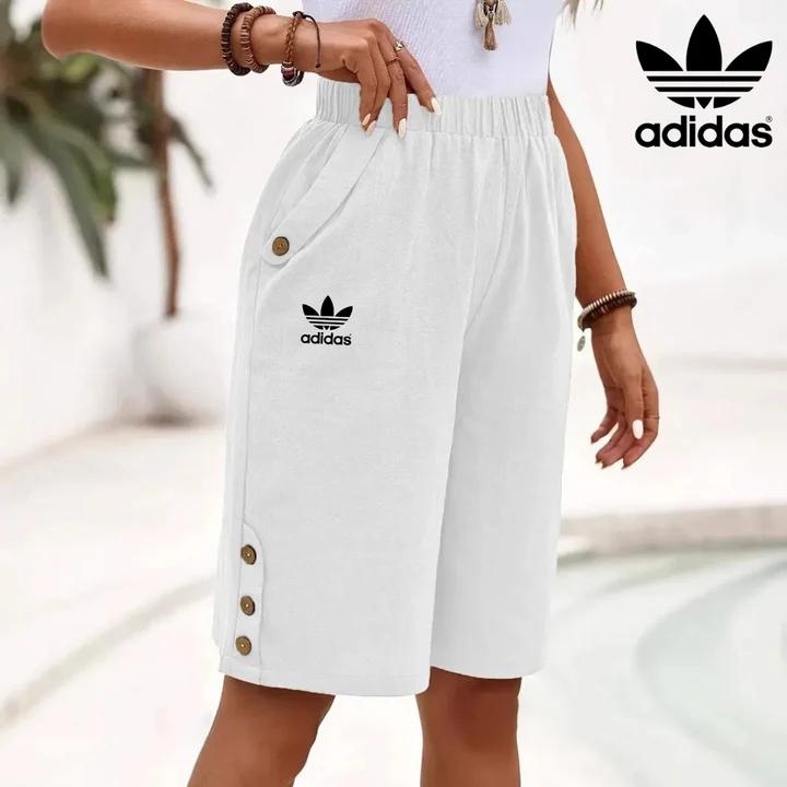 AD – Button Chic Relax Shorts